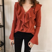 포플러앤씨 에리카 프릴 블라우스 진주코사지
