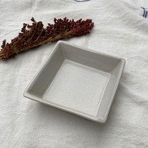 사푼 도자기 각잡힌 접시, 흰색
