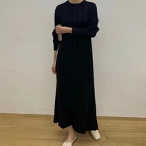 비비에모 라운드넥 줄무늬 데일리 니트 긴팔 롱 원피스 01990