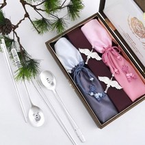 현진 비단 쌍학 은수저 세트, 은수저 2p + 받침 2p + 비단 주머니 2p + 정품케이스