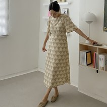 페미닌 플라워 스트랩 롱원피스