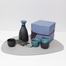 달소금 도자기 꽃봉 도쿠리 선물세트 블랙공작, 1세트, 도쿠리 + 술잔 4p