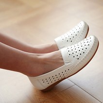 벨레페 퍼니펀 시원한 펀칭 여성 슬립온