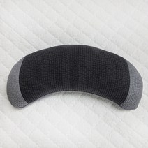 사랑예감 논슬립 반달 바이오칩 베개, 검정색