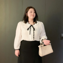 룩엣미 럽리 리본 블라우스