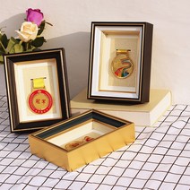 고급 메달 액자 기념 훈장 표구 3종, B 메달 액자