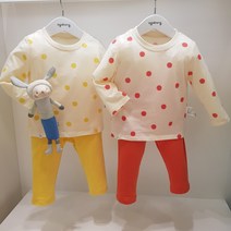 아가방 22겨울 베이비페어! 해마다 완판 아가방 웜 히트텍 매끄르 찰랑 겨울 긴소매 상하세트! 가벼워서 유아 실내복으로 참 좋아 상하복! 맨피부에 닿는 느낌 훌륭해 놀이복