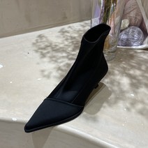 여름장화 여성 탄성 양말 숏 부츠 발가락 얇은 뒤꿈치 슬립 슬림 발목 첼시 신발