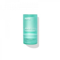 Hero Cosmetics의 Force Shield Superfuel Serum Stick 회복력이 뛰어난 여행용 젤 스틱으로 수분을 공급하고 피부의 마이크로바이옴을 촉진합니다 자