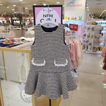 쁘띠앙팡 봄가을 대박세일~@@깔끔하고 고급스러운 트위드원피스~격식있는행사 사진촬영때 필수템~예쁜 블라우스와 코디 추천~프링 진이 트위드원피스~(프링 진이 트위드자켓이랑코디추천)