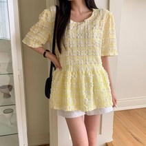 데일리 라운드넥 밑단 프릴 포인트 체크 패턴 유니크한 블라우스