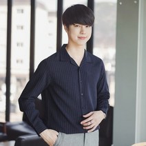 조군샵 조군샵 조군샵 노타이 스트라이프 오픈셔츠_SH2798