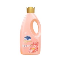 피죤 고농축 시그니처 섬유유연제 라피에스타 본품, 2L, 1개