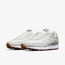 나이키 여성 데이브레이크 써밋화이트 블랙