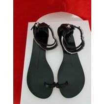 쥬세페자노티 투라인 큐빅샌들 35사이즈 (NB10588)