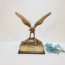 브론즈아트공방 청동 황동 가지독수리(소)상패 공예품 기념패 감사패 공로패 골프상패 주물 신주 금속 조각품 조각상 조형물 인테리어소품