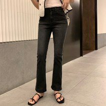 떳다그녀 솔디아 슬림 부츠컷 데님 팬츠