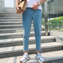 남자 캐주얼 밑단 커팅 포인트 다리 길어보이는 연청 데님팬츠