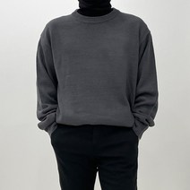 오버핏 플레이 라운드 남자 니트