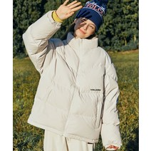 [국내 매장판] VOLCOM Warm Winter 에센셜 오버핏 다운 숏패딩화이트 264075