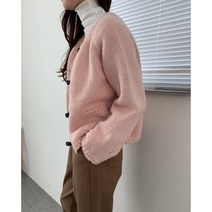 [워니쇼룸](지금입는가디건)소뿔단추떡볶이가디건 C102301 니트가디건 포인트룩 귀여운스타일 페미닌룩 떡볶이가디건 가디건코디 맘코디 맘룩
