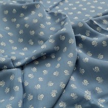 수복패브릭 여름의류원단 꽃무늬원단 인견 레이온 원단판매, 마가렛클로버베이비블루