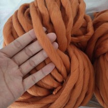 매우 두꺼운 천연 메리노 울 원사 펠트 로빙 스핀 소품 굵은 칠라 모라 뜨개질, 27 dark red