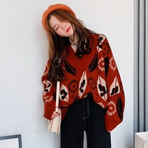 퀸앤조이 브이넥 패턴 니트