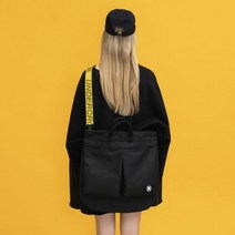 가방팝 언더크로스 노바 헬멧백 블랙 토트백 크로스백