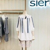 [시에로] 에스닉 자수 태슬 배색 블라우스 SD3SHF158 (P001086400)