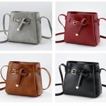 여자 학생 대학생 모던 캐주얼 패션 크로스백 미니백