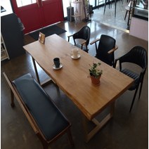 그라티아 뉴송 우드슬랩, 다리 블랙 기본형