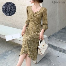 퀸이즈 퀸이즈 셔링 플라워 플레어 원피스