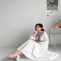 옷자락 [옷자락] 여자 흠뻑쇼 드레스코드 니트숄 티셔츠