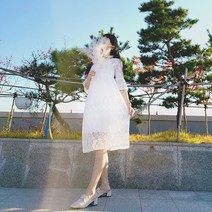트루픽 플라워 펀칭 셔링 레이스 롱 화이트 원피스 브이넥 랩 드레스 슬림 A라인 주름