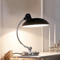 메종284 프리츠한센 카이저 이델 테이블램프 북유럽 단스탠드 눈보호 스탠드조명 바우하우스, 그린