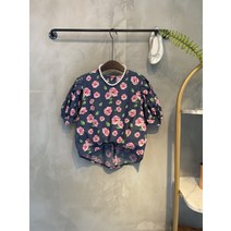 씨샵인더룸 / 클레라 플라워 퍼프 반팔 블라우스 2color