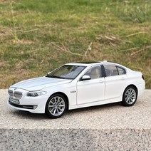 웰리 자동차 다이캐스트 Gta 1:18 BMW 5 시리즈 bmw 535i 원래 공장, 화이트 SF 익스프레스