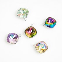 (E101) 모조 다이아몬드 크리스탈 펜던트, (E101-1) 스트로베리그린