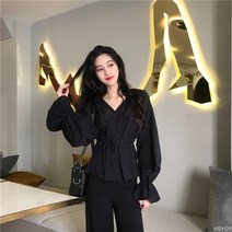 VSYOY안나리야 브이넥 허리끈 나팔소매 랩 블라우스