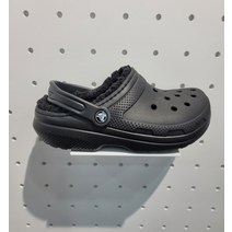 크록스 클래식 라인드 클로그 털 샌들 205969-060