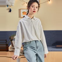 갯마을차차차 10회 신민아 윤혜진 회색 셔츠 스타일 의상 옷 가을 패션