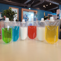스파우트파우치 치어팩 200ml 300ml 9파이 15파이 육수보관팩 일회용 휴대용 일회용주스팩 일회용음료팩 일회용음료포장용기, 미니깔데기(단독구매불가)