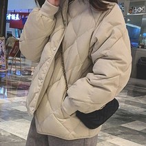 블링앤수 심플한 여성 기본핏 패딩 IZZ075