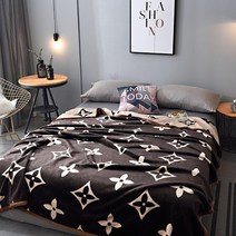 부드럽고 포근한 북유럽 극세사 이불 담요 명품 블랭킷 소 중 대형 럭셔리 담요