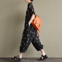 여성반팔 블랙점프수트 동물 패턴 제주여행코디룩 루지핏 점프스트
