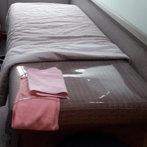 (배드비닐 1mm 90*300) 침대비닐커버 마사지비닐 피부관리실비닐 피부샵비닐커버 베드비닐 오일커버시트 경락비닐 마사치침대시트 투명비닐커버