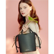 21FW [VASE] 다크그린 심플 드로우스트링 토트백 JLBA1F374E3