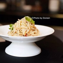 굽접시 굽 찬기 백일상 돌상 디저트 플레이팅 호텔 플레이트 그릇 호텔 중국 주방 식기 찬 접시 높은 발 접시 특별한 모양의 창조적 인 특징 둥근 흰색 도자기 클럽 고급 중국