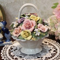 화이트 장미 꽃바구니 도자기피겨린 도자기인형 피겨린, 상세페이지참고